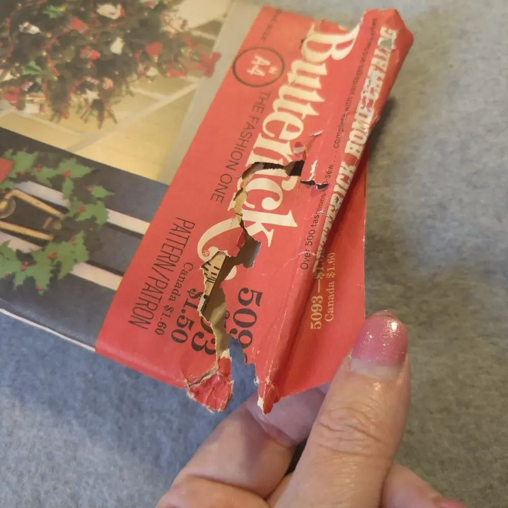 Butterick 5093 Christmas Stockings Ornaments Garland‎ Wreath Vintage Pattern